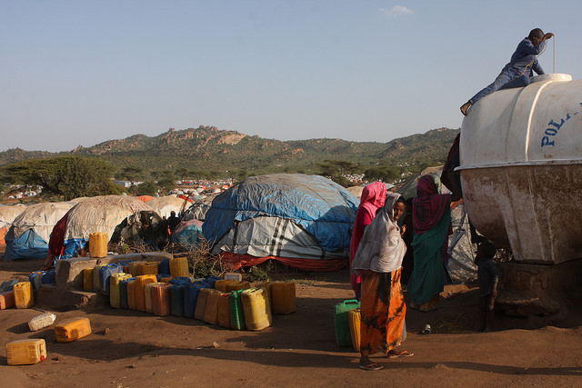 Displaced Somali at giant camps surrounded by the Kolenchi hills in Ethiopia’s most eastern Somali region. Credit: James Jeffrey/IPS