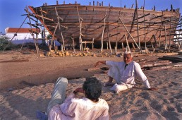 Dhows, made entirely of wood, have been built in Mandvi, India for 400 years. Although these handmade vessels are unable to compete with modern ships, ‘country craft’ still serve many along the rivers and shores of Africa and Asia. Credit: Trevor Page