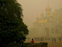 Smoke from<br />
			hundreds of wildfires blankets Moscow. / Credit:Citt/flickr/creative<br />
			commons license