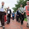 People from all over the U.S. walk to the White House to stage a sit-in. Credit: tarsandsaction/creative commons license