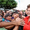 Dilma Rousseff greets beneficiaries of a government social programme. Credit: Roberto Stuckert Filho/PR - president's office of Brazil