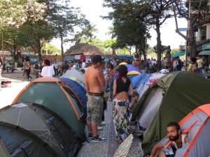 "Occupy Rio" protesters camping out in Cinelândia square.  Credit: Fabíola Ortiz 