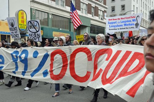 Some 1,500 people marched for the 99 percent in Oakland Nov. 20. Credit: Judith Scherr/IPS