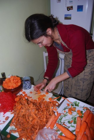 Co-op members say their eating habits have changed radically since joining. Credit: Warsaw Food Co-operative.