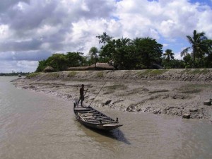 The Indian Sundarbans face dire threats from climate change including rapid soil erosion and a massive loss of livelihood. Credit:  Sujoy Dhar/IPS