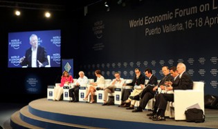 B20 press conference in Puerto Vallarta. Credit: World Economic Forum
