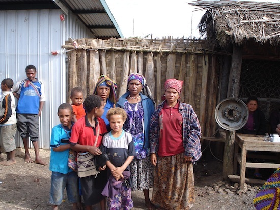 A new community justice programme in Papua New Guinea’s vast village court system could reduce high numbers of female and juvenile victims of abuse. Credit:  Catherine Wilson/IPS