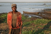 Better river management needed: Manuel Fanso was among 300,000 Mozambicans displaced by flooding in 2008. Credit: Tomas de Mul/IRIN Better river management needed: Manuel Fanso was among 300,000 Mozambicans displaced by flooding in 2008. Credit: Tomas de Mul/IRIN