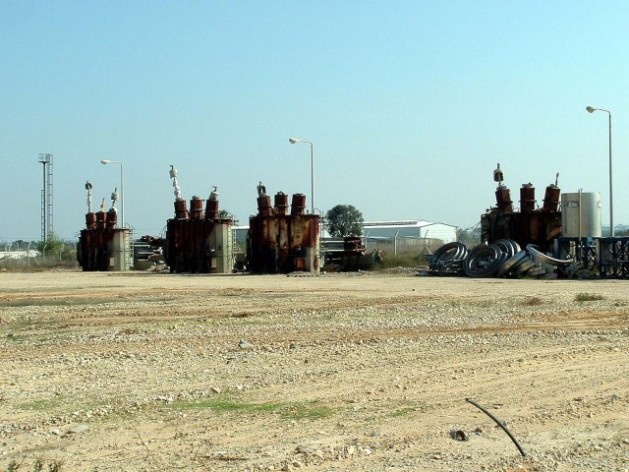 Gaza's power plant still maimed by Israeli bombing in 2006. Credit: Eva Bartlett/IPS.