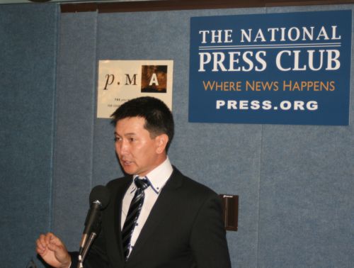 Lukpan Akhmedyarov speaks at the National Press Club in Washington. Credit: Christopher Pala/IPS