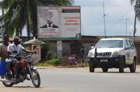A billboard in Abidjan's Cocody neighbourhood urges Ivoirians to refrain from defacing campaign materials. Credit: Robbie Corey-Boulet/IPS