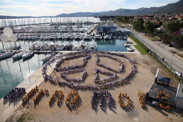 A peace sign formed by people in Croatia. Credit: Teophil/cc by 3.0