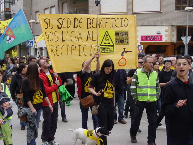 Thousands of protesters took part in a demonstration against fracking on May 3, 2015 in the northern municipality of Medina de Pomar, where 12 permits have been granted for shale gas exploration. Credit: Courtesy of Ecologistas en Acción