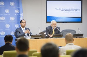 Lenni Montiel (right), Assistant Secretary-General for Economic Development. Pictured at his side is Hamid Rashid, Chief of the Global Economic Monitoring Unit in the Department of Economic and Social Affairs (DESA). Credit: UN Photo/Rick Bajornas