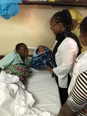 CS Sicily Kariuki visits a maternity center at Kilifi Hospital supported by UNFPA Kenya. Photo Credit: @unfpaken