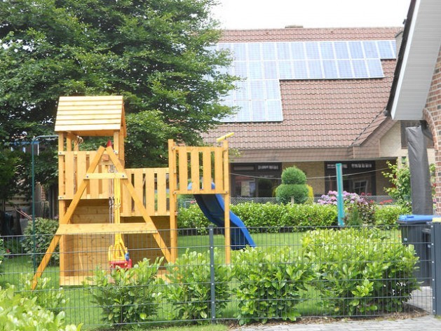 A house with solar panels on the roof in a town in North Rhine-Westphalia in Germany - a common sight in this European nation, but still rare in many countries of Latin America. Credit: Emilio Godoy/IPS