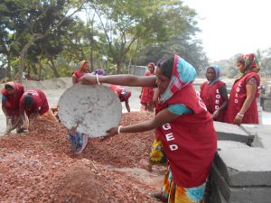 Women laborers engage in a development project in Bangladesh. Credit: LGED