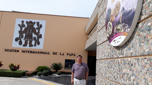 Miguel Ordinola stands in front of the Lima headquarters of the International Potato Centre, a non-governmental scientific body that is part of the Organising Committee of the World Potato Congress, which will be hosted in the Peruvian city of Cuzco in May. Credit: Mariela Jara / IPS