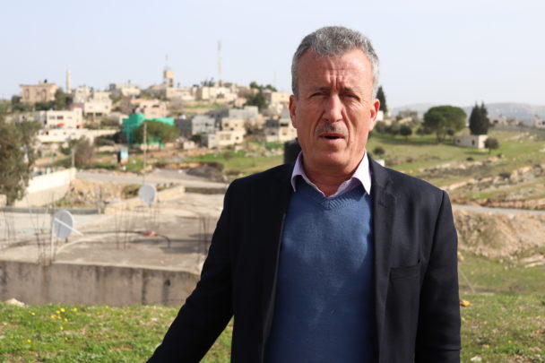  Bassem Tamimi outside the family’s house. Credit: Erik Larsson/Arbetet-Global
