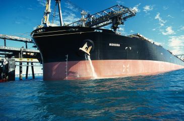 Cargo ship de-ballasting | CSIRO | Permission | Creative Commons Attribution 3.0 Unported license.