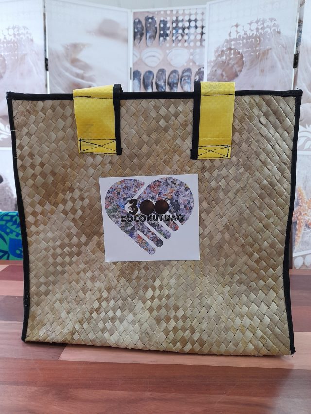 The making of recycled and reusable coconut bags is generating employment and incomes for youths, women and disabled people affected by the pandemic in Port Vila, Vanuatu. Photo credit: 300 Coconut Bag Project