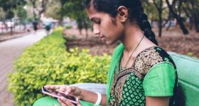 Digital Mentorship: The Key to Women's Labour Force Participation in India? - Vimarsana News