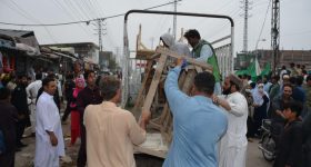 Afghan Refugees, Medical Visitors Bemoan Treatment in Pakistan - Vimarsana News