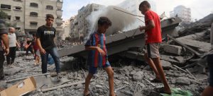 <div>In Gaza, Civilians Have No Escape from Bombs and Missiles– & No Water or Food Either</div>