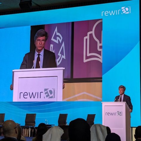 COP28: 'Stop Wars and Step Up 'Measly' Contributions' to Climate Finance—Jeffrey D. Sachs - Vimarsana News