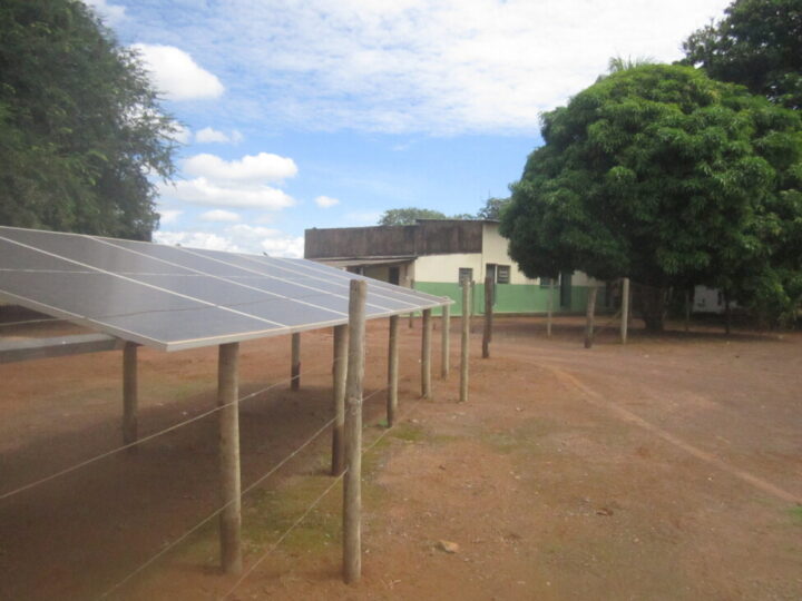 Six solar panels will reduce the costs of the women's bakery, installed on the former estate where 27 families were given land in Acreúna, in the Brazilian state of Goiás, as part of the country's ongoing agrarian reform program. CREDIT: Mario Osava / IPS 