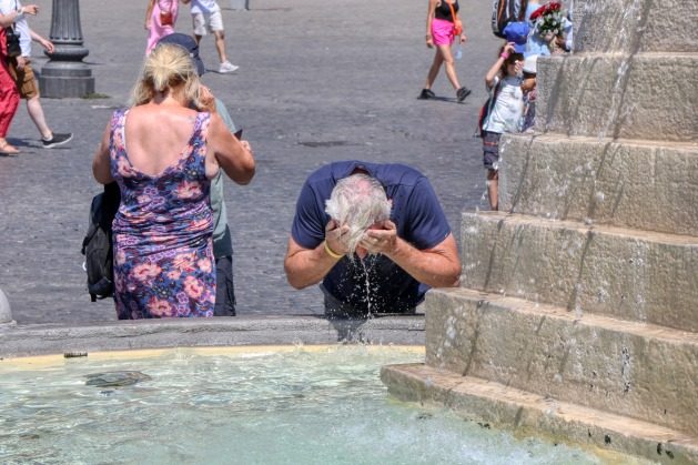 Last summer Spain recorded four heat waves, with a total of 24 days of extreme heat. Credit: Shutterstock
