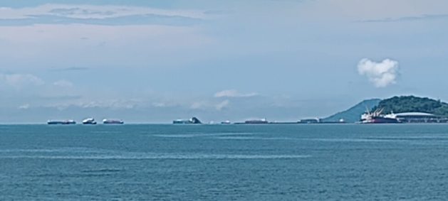 Ships await their turn to cross the Panama Canal from the Pacific to the Atlantic Ocean. Credit: Emilio Godoy / IPS