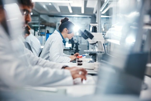 Most scientists lack training in effective science communication, and their use of jargon often hinders public understanding and trust in scientific papers and findings. Credit: Shutterstock