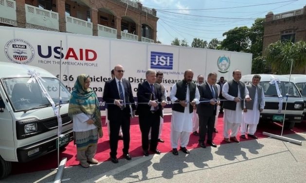 Flashback to the opening of a USAID project. Credit: Ashfaq Yusufzai/IPS