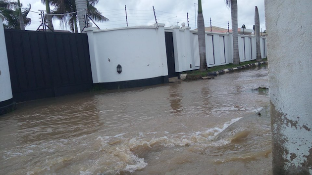 A beachfront home belonging to Jumanne Waziri (quoted in the story) is surrounded by seawater seeping in due to saline intrusion. Credit: Kizito Makoye/IPS
