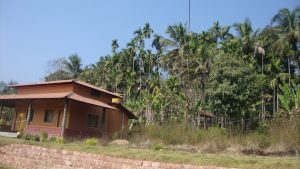 Siddi-run homestay at Lingadbael using mud-brick architecture. Credit: Rina Mukherji/IPS
