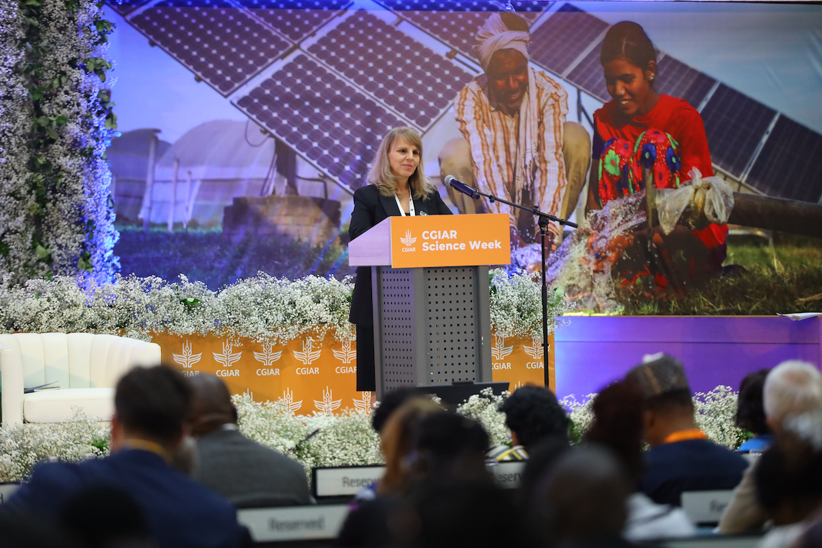 Dr. Sandra Milach speaks at the CGIAR science week. Credit: CGIAR