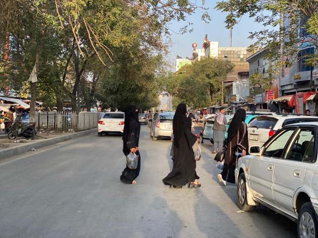 Under Taliban restrictions, women’s movement and work have become increasingly constrained across Afghanistan. Credit: Learning Together.