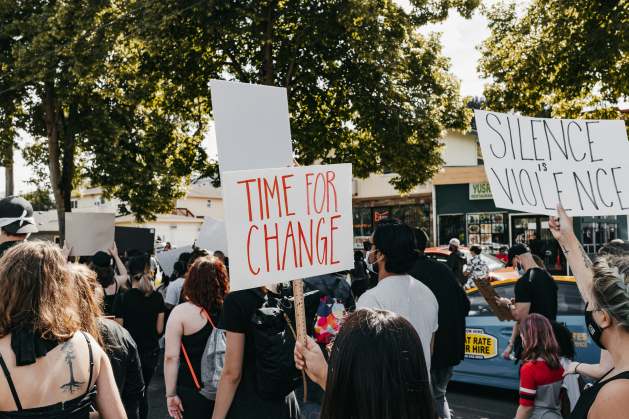 We must demand societal change that transforms harmful power structures. Only then can we secure healthier, more equal lives and sustainable futures. Credit: Duncan Shaffer/Unsplash - Gender equality in global health is under threat as crises deepen inequality. Why bold action and structural change are now essential