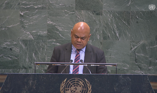 Odo Tevi, Permanent Representative of Vanuatu to the UN, speaks at the General Assembly. Credit : UN WEB TV