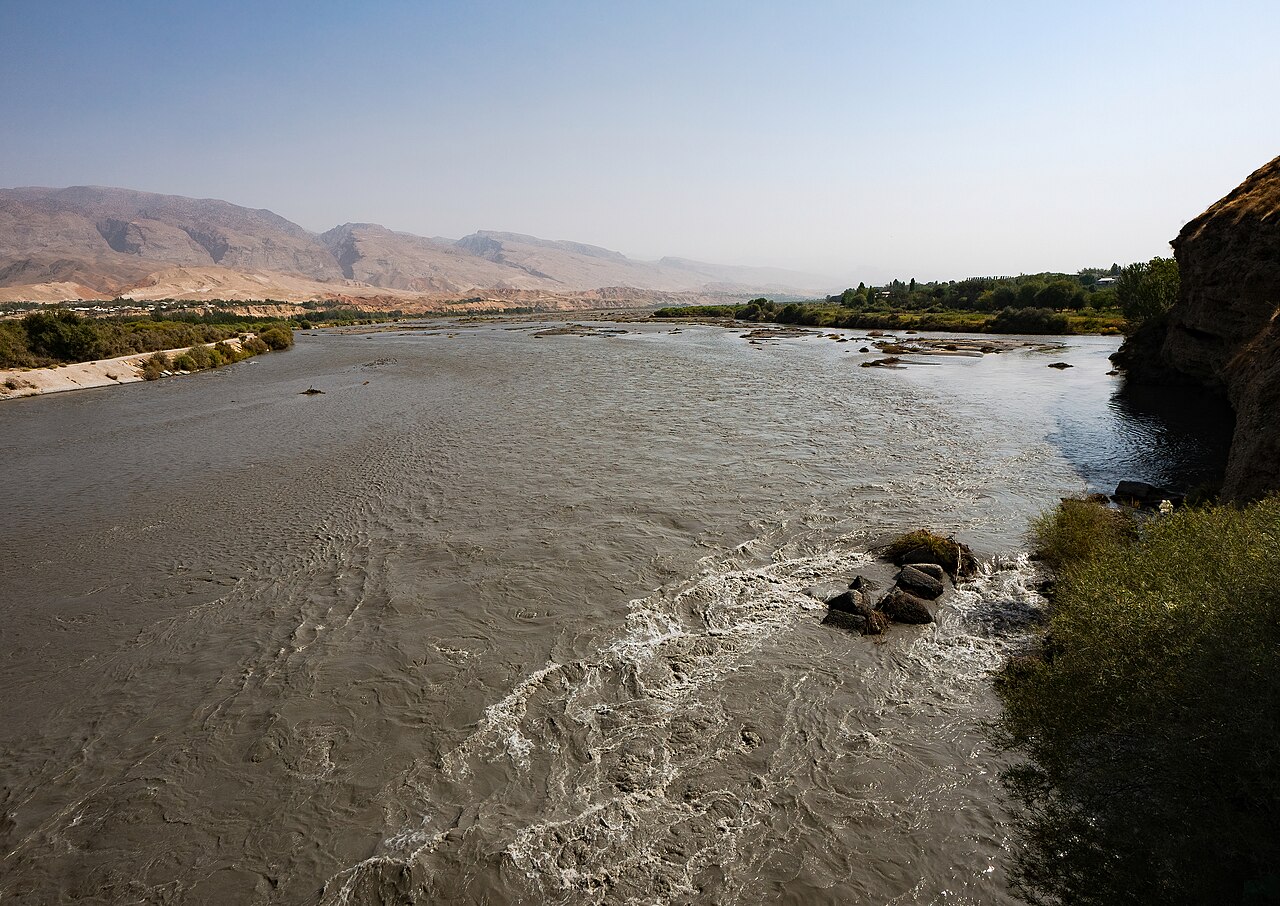 River Zarafshon near Panjakent, Sughd Region, Tajikistan. Credit: Petar Milošević/Wikipedia