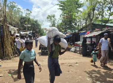 Rohingya Camps: Children in Frontline of Food Rationing Crisis
