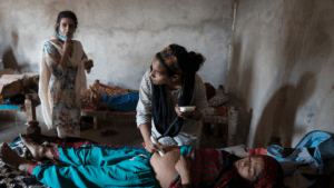Survey finds extreme heat increasingly endangers pregnant women and newborns worldwide