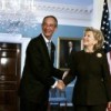 Guatemalan President Álvaro Colom greets Secretary of State Hillary Clinton.  Credit: Office of the Guatemalan president