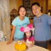 Wong Ho Wing with his wife and one of his daughters.  Credit: Ángel Páez/IPS