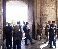 Israeli soldiers and police blocking Palestinians from one of the entrances to the old city in Jerusalem. Credit: Mel Frykberg/IPS Israeli soldiers and police blocking Palestinians from one of the entrances to the old city in Jerusalem. Credit: Mel Frykberg/IPS