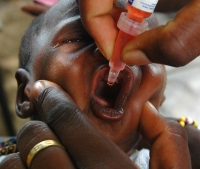 Administering oral polio vaccine: resistance to vaccination in neighbouring Nigeria is suspected to be behind the spike in cases of polio in Chad. Credit: Edward Parsons/IRIN Administering oral polio vaccine: resistance to vaccination in neighbouring Nigeria is suspected to be behind the spike in cases of polio in Chad. Credit: Edward Parsons/IRIN