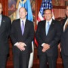 Porfirio Lobo and David Johnson, centre. Credit: Office of the Honduran President