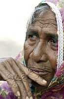 An elderly woman from the tsunami-ravaged village of Kolhuvaariyaafushi in the Maldives. Credit: UN Photo/Evan Schneider 