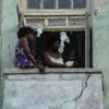 Cracks in an old building in Santiago, Cuba. - Jorge Luis Baños/IPS